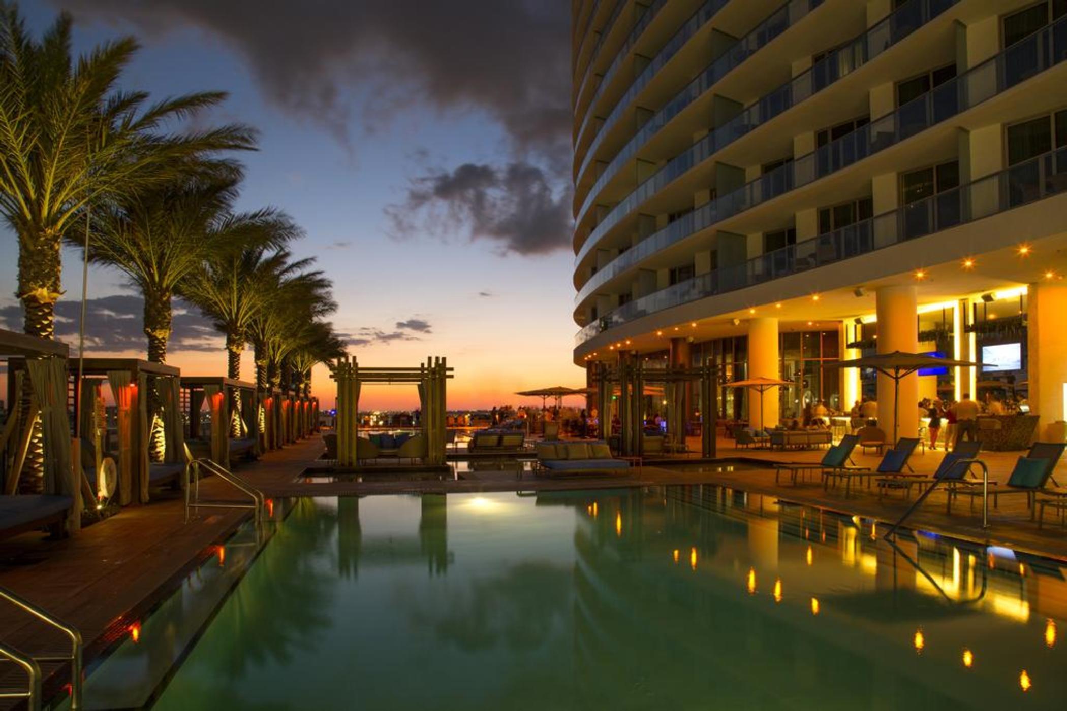 Lyfe Resort & Residences Холивуд Екстериор снимка