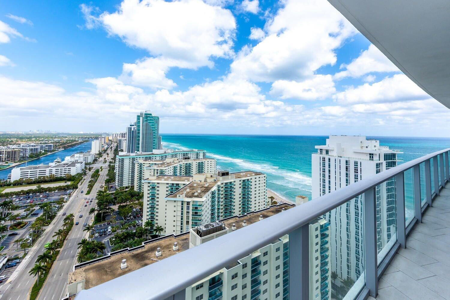 Lyfe Resort & Residences Холивуд Екстериор снимка