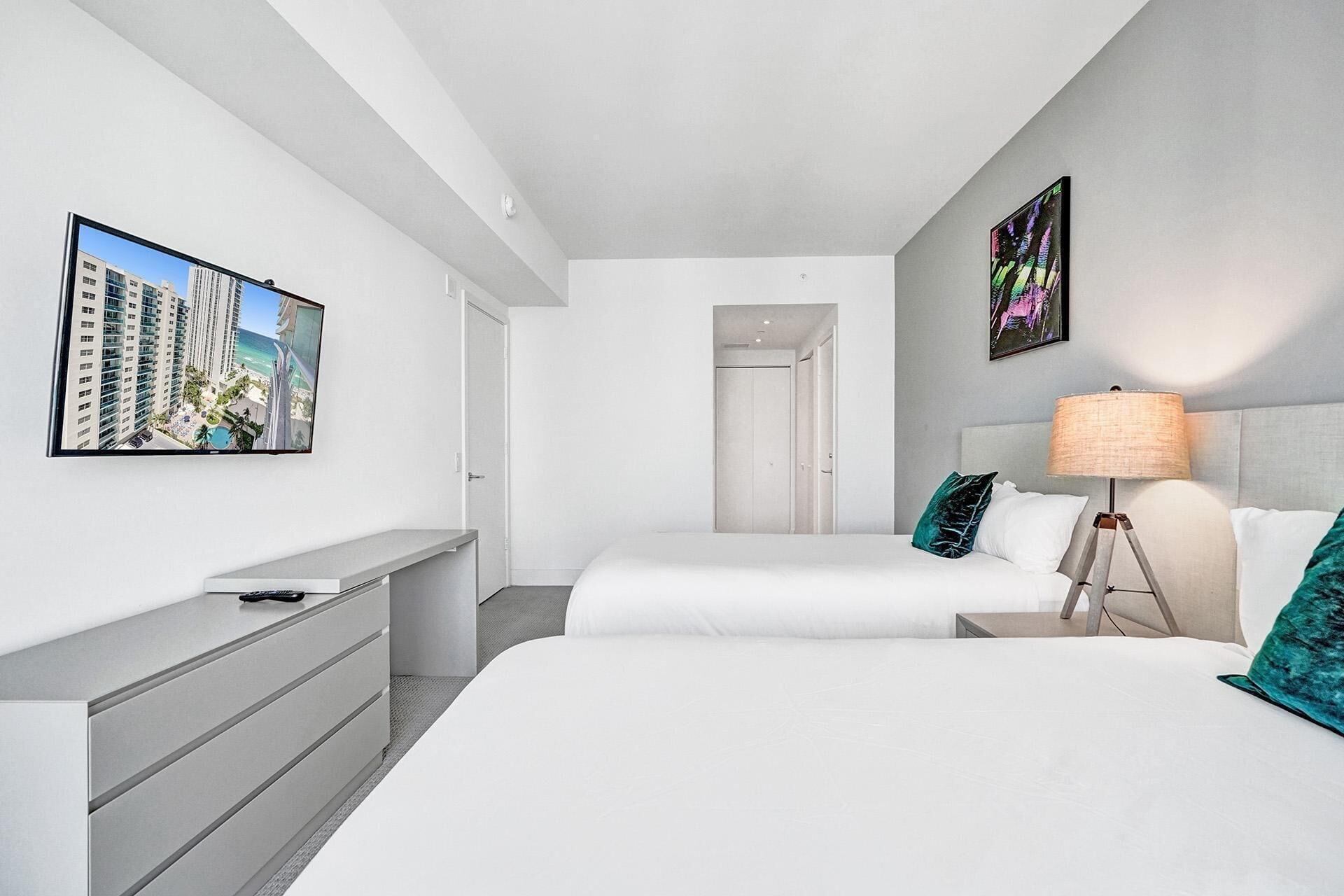 Lyfe Resort & Residences Холивуд Екстериор снимка