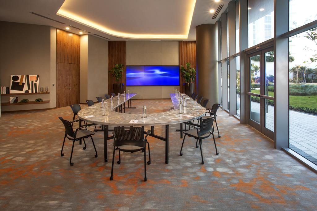 Lyfe Resort & Residences Холивуд Екстериор снимка